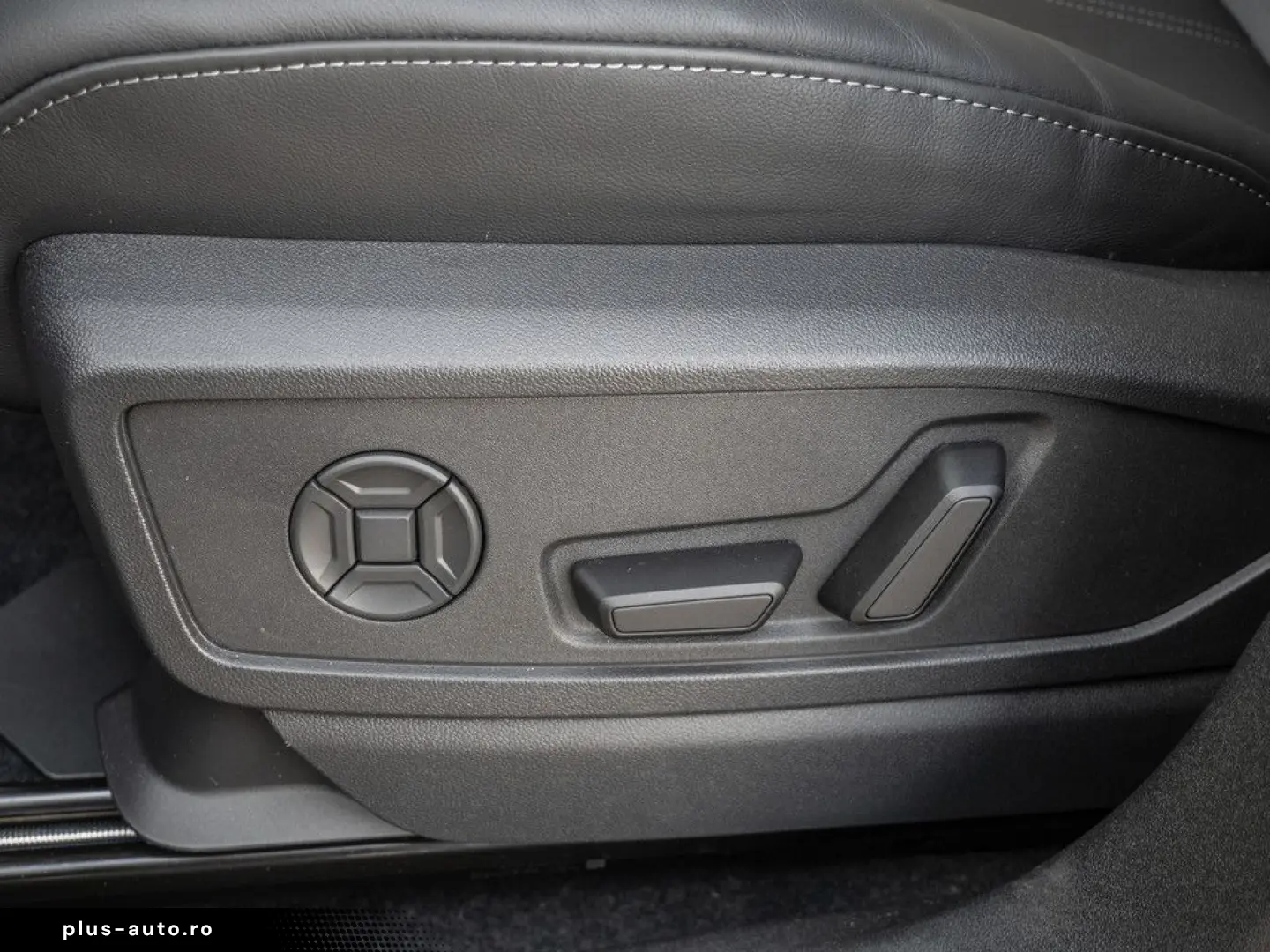 Q5 SUV TDI quattro MEMORY NAVI HEAD-UP DISPLAY