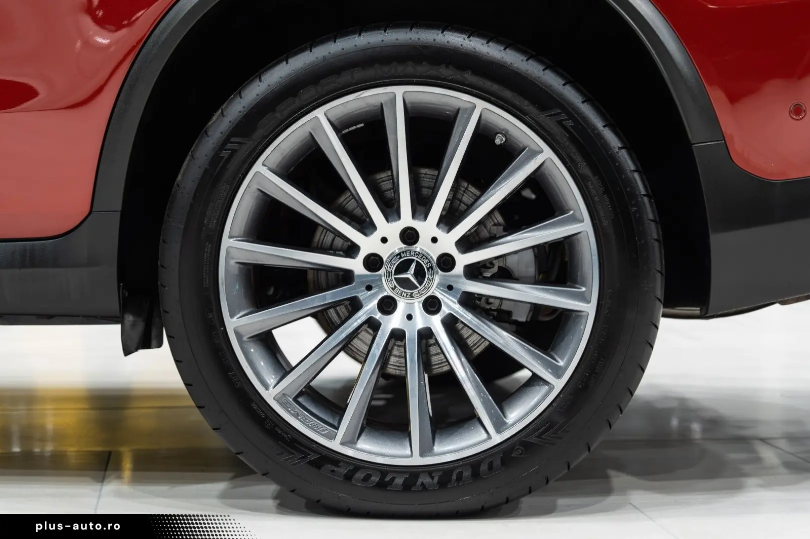 GLC 300 e 4Matic AMG-LINE EXCL-INT 1.HAND KAMERA