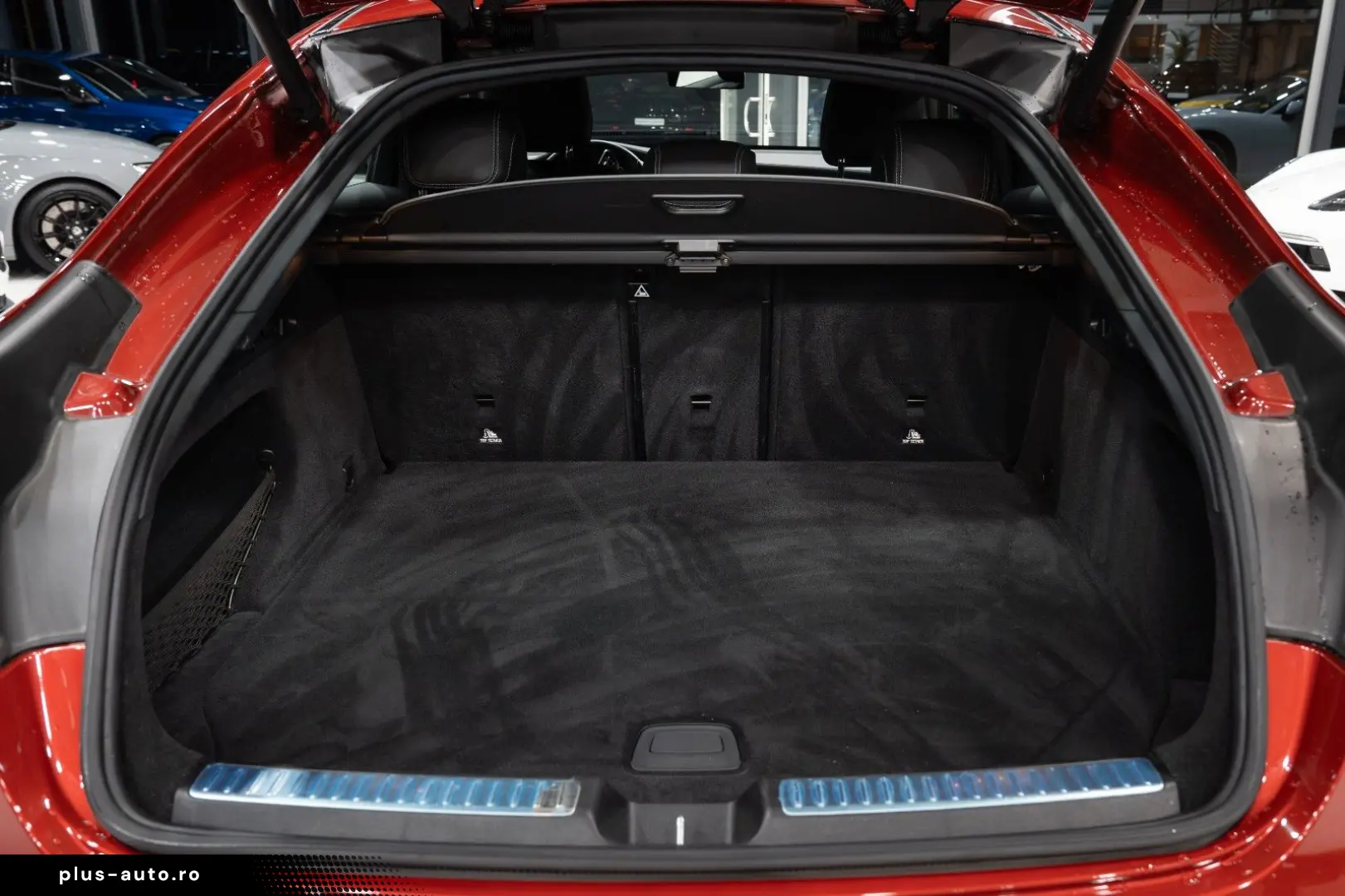 GLC 300 e 4Matic AMG-LINE EXCL-INT 1.HAND KAMERA