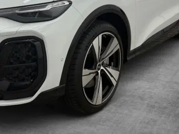Q5 S Line Tech Pro Paket Edition ONE Sportsitze