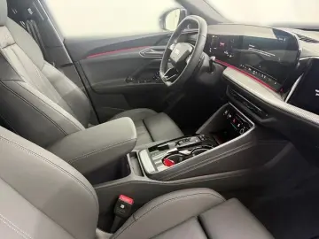 Q5 S Line Tech Pro Paket Edition ONE Sportsitze