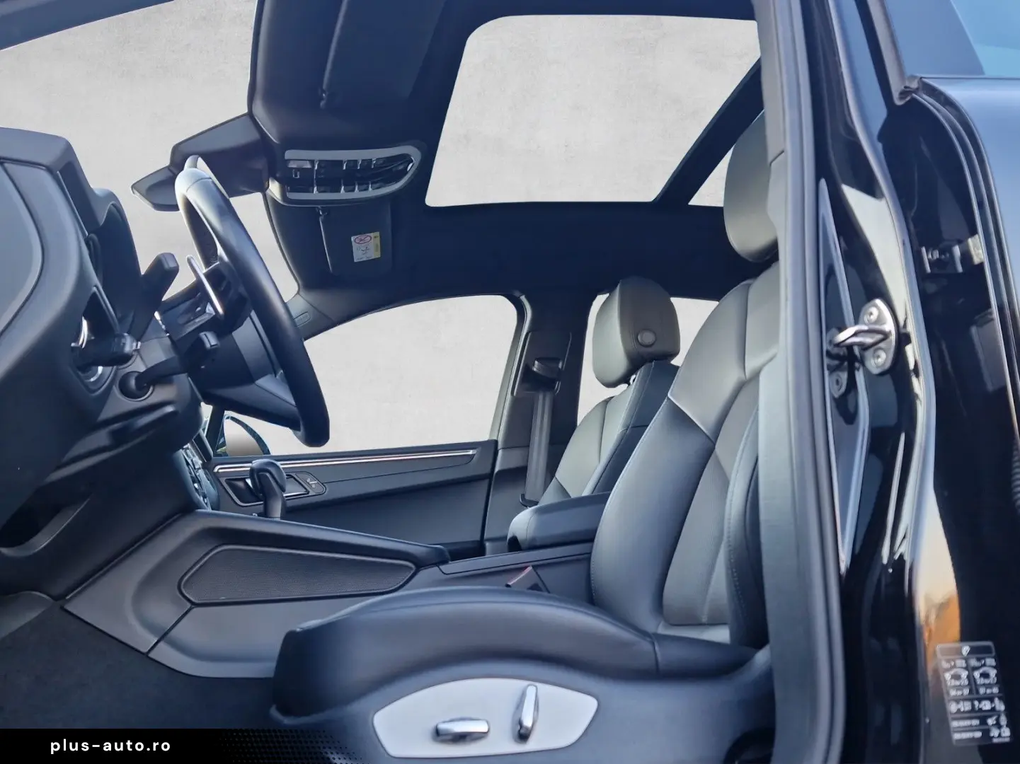 Macan Approved Pano CarPlay Signassist RFK