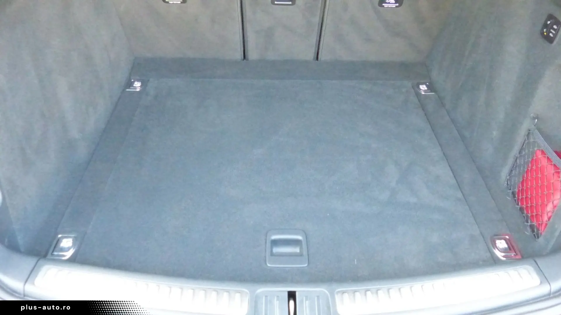 Macan 2.0 Pano 21Zoll el.AHK Luftfederung