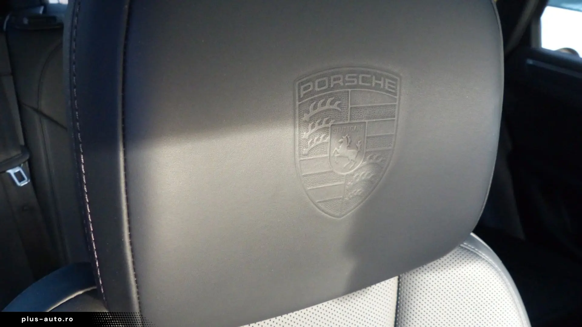 Macan 2.0 Pano 21Zoll el.AHK Luftfederung