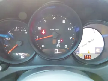 Macan 2.0 Pano 21Zoll el.AHK Luftfederung