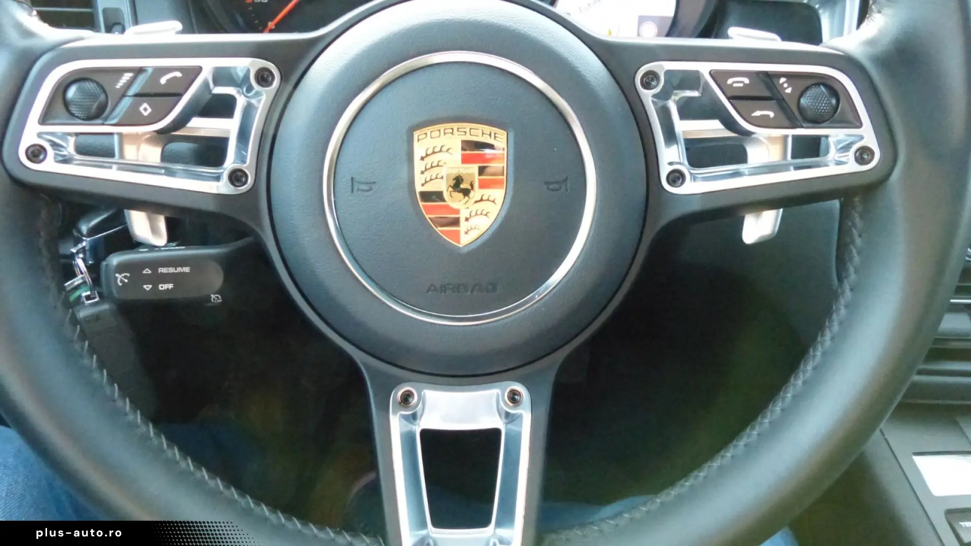 Macan 2.0 Pano 21Zoll el.AHK Luftfederung