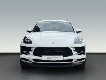 Macan Pano. AHK 75l Servol. Plus Apple Car Play