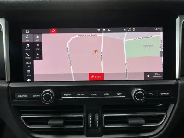 Macan Pano. AHK 75l Servol. Plus Apple Car Play