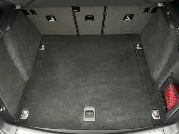 Macan Pano. AHK 75l Servol. Plus Apple Car Play