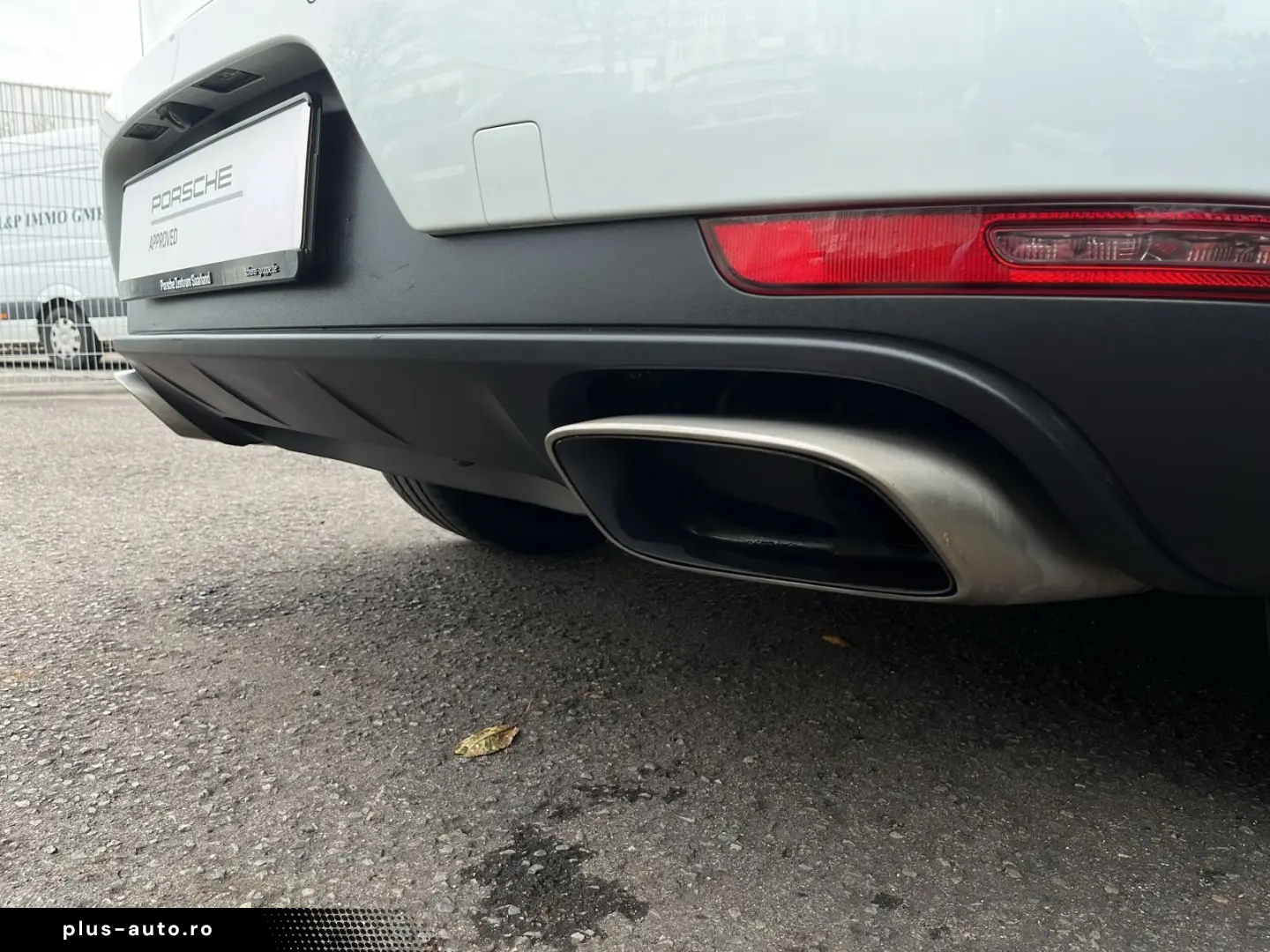 Macan Pano. AHK 75l Servol. Plus Apple Car Play