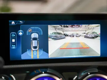 CLA 180 AMG LINE AUT LED AMBIENTE T-LEDER KAMERA