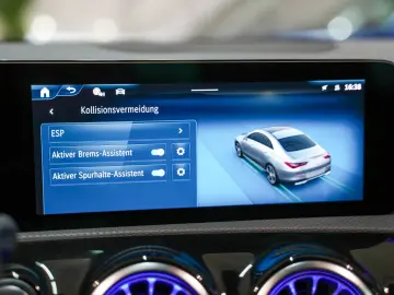 CLA 180 AMG LINE AUT LED AMBIENTE T-LEDER KAMERA