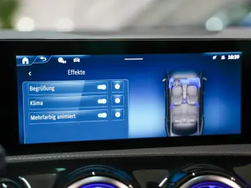 CLA 180 AMG LINE AUT LED AMBIENTE T-LEDER KAMERA