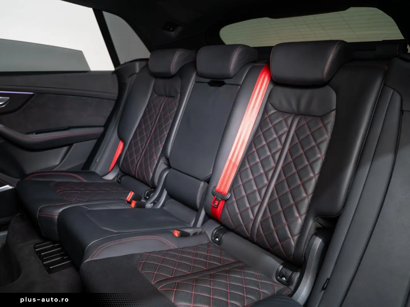 SQ8 EXCLUSIVE BLACK PANO AHK MATRIX HUD 3D B&O