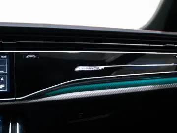 SQ8 EXCLUSIVE BLACK PANO AHK MATRIX HUD 3D B&O