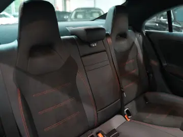 CLA 180 AMG LINE AUT LED AMBIENTE T-LEDER KAMERA