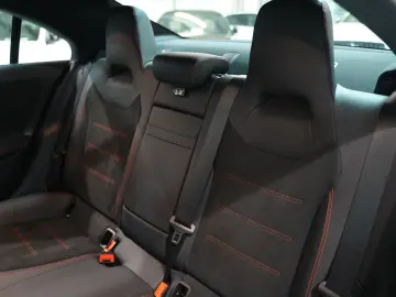 CLA 180 AMG LINE AUT LED AMBIENTE T-LEDER KAMERA