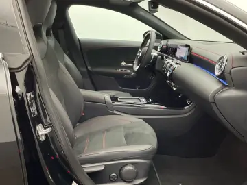 CLA 180 AMG Rückfahrkamera Ambiente MBUX LED