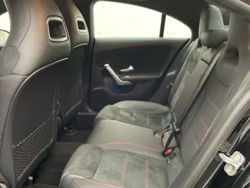 CLA 180 AMG Rückfahrkamera Ambiente MBUX LED