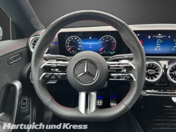 CLA 200 AMG Line Totwinkel Kamera Carplay LED Di
