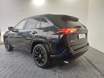 Toyota RAV4 2 5 Hybrid Style AWD