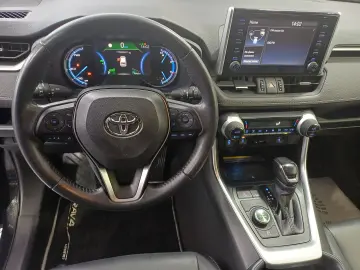 Toyota RAV4 2 5 Hybrid Style AWD