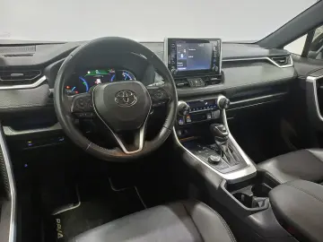Toyota RAV4 2 5 Hybrid Style AWD