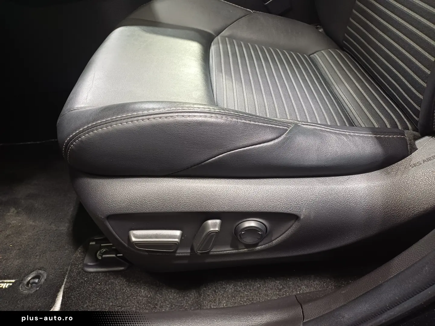 Toyota RAV4 2 5 Hybrid Style AWD