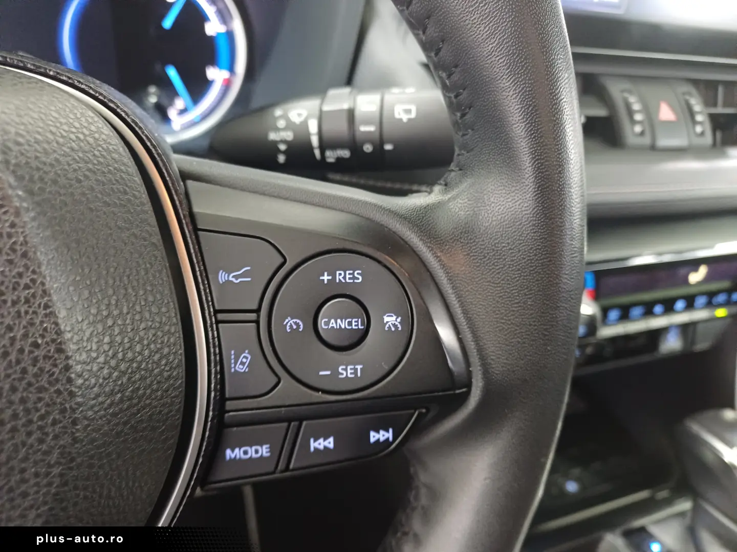 Toyota RAV4 2 5 Hybrid Style AWD