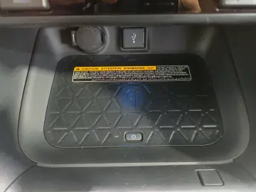 Toyota RAV4 2 5 Hybrid Style AWD