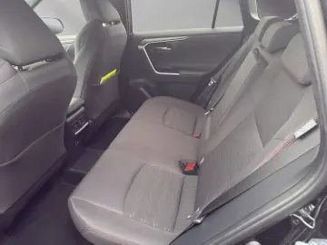 RAV 4 PLUG-IN HYBRID 4x4 CARPLAY KAMERA