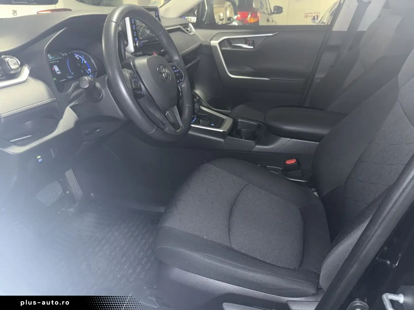 RAV4 Hybrid 4x2 Business Ed. Navi ACC Kamera PDC