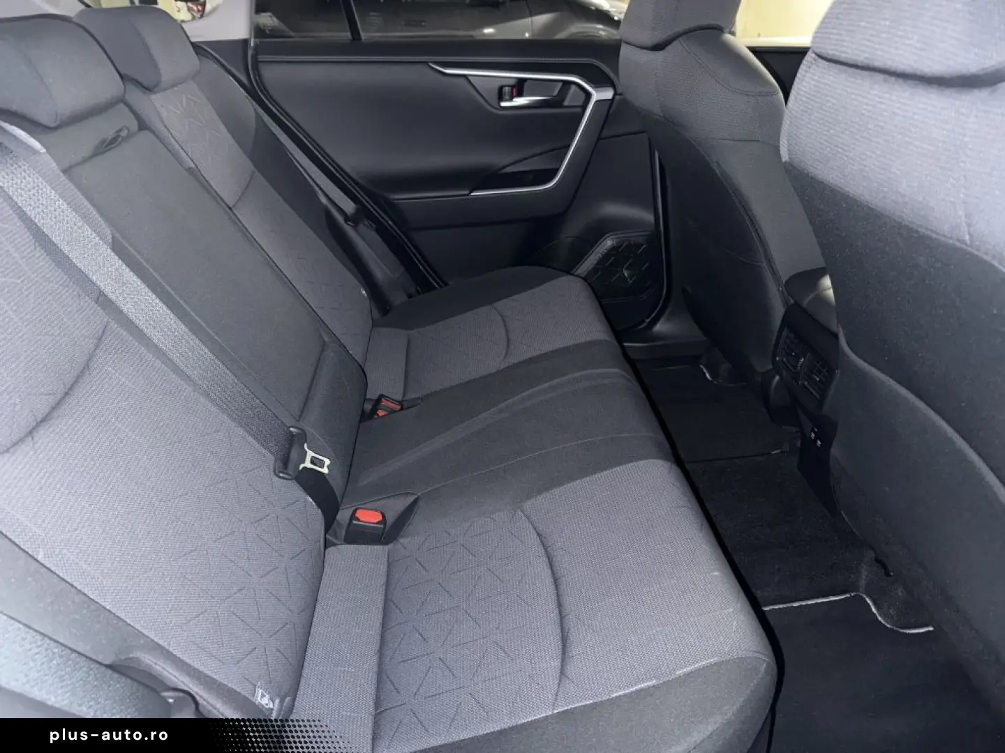 RAV4 Hybrid 4x2 Team D CarPlay ACC el.Heckklappe