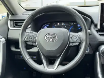 RAV4 Hybrid 4x2 Team D CarPlay ACC el.Heckklappe