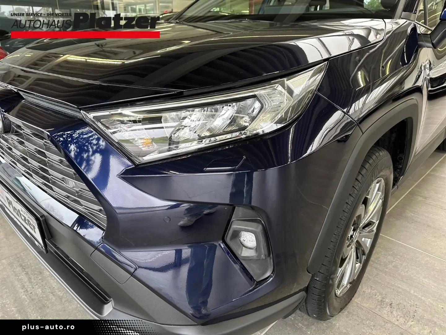 RAV 4 4x2 Team Deutschland Hybrid Navi Apple Car