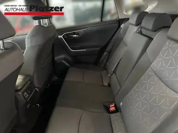 RAV 4 4x2 Team Deutschland Hybrid Navi Apple Car