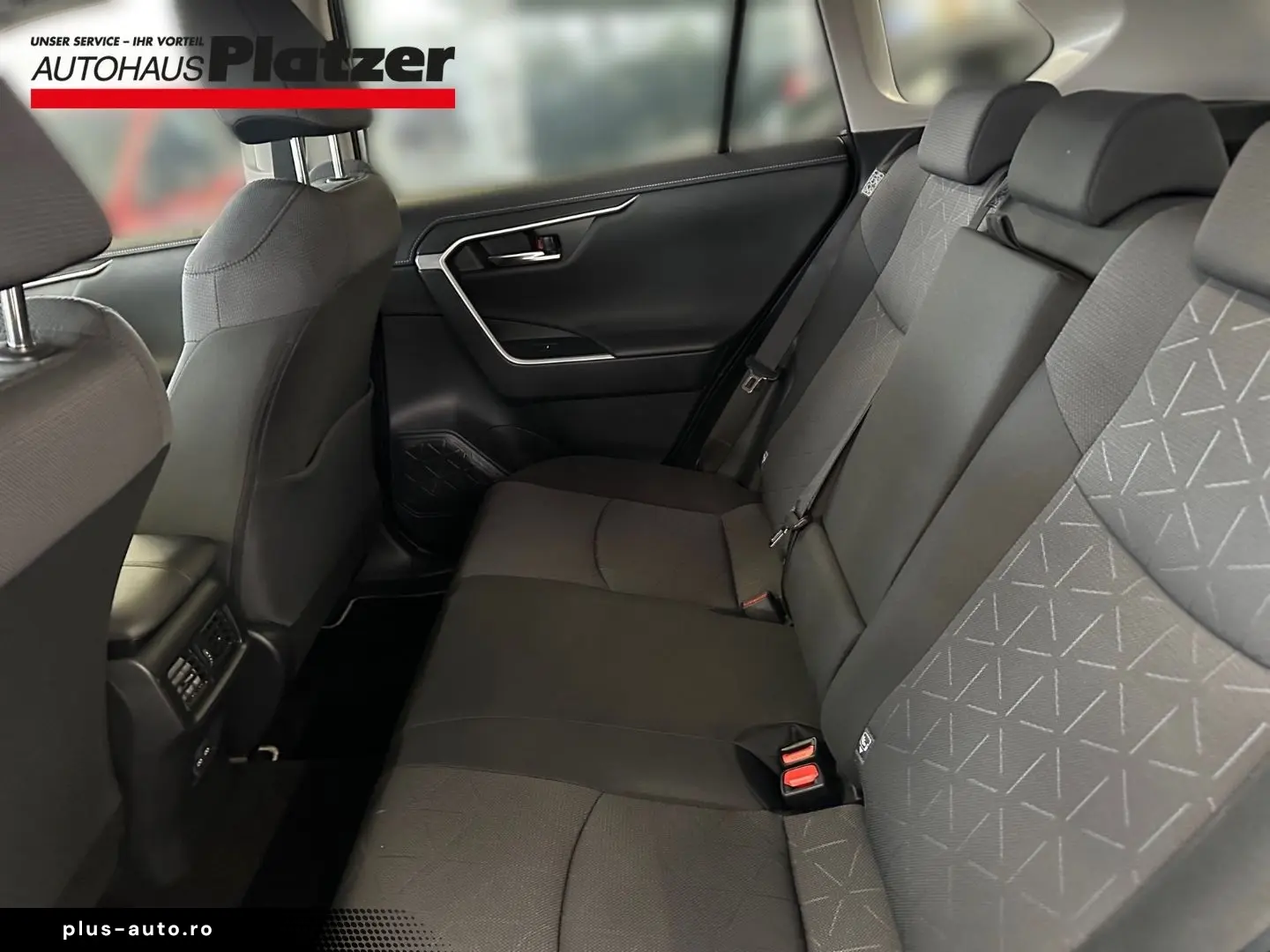 RAV 4 4x2 Team Deutschland Hybrid Navi Apple Car