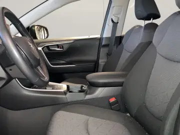 RAV 4 Hybrid  Team Deutschland AHK 8FACH !!