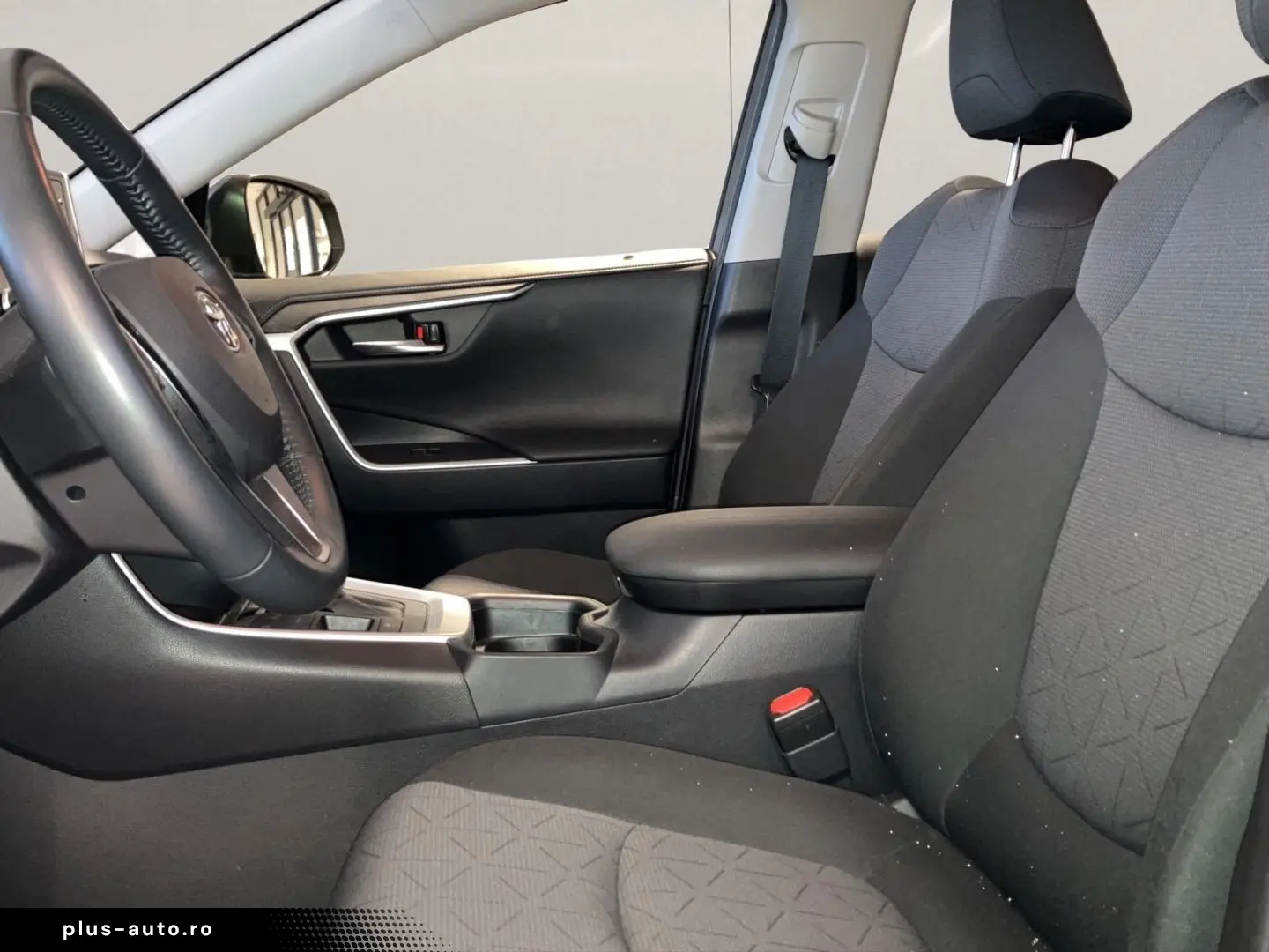 RAV 4 Hybrid  Team Deutschland AHK 8FACH !!