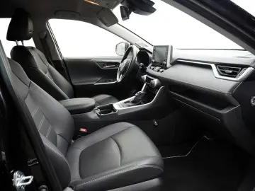 RAV 4 2.5 Hybrid Lounge