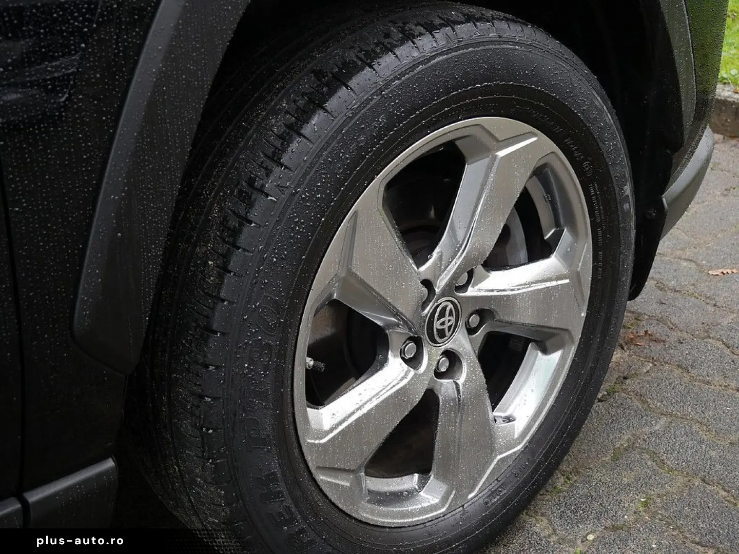 RAV 4 2.5 Hybrid Lounge