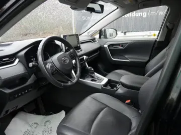 RAV 4 2.5 Hybrid Lounge