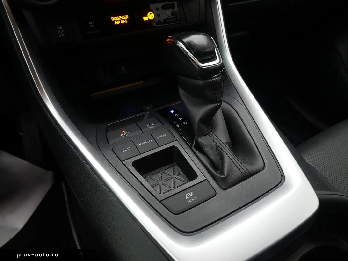 RAV 4 2.5 Hybrid Lounge