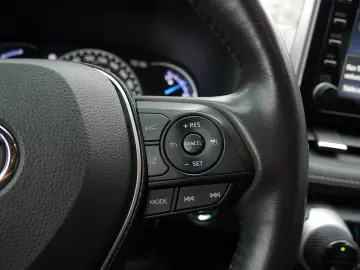 RAV 4 2.5 Hybrid Lounge