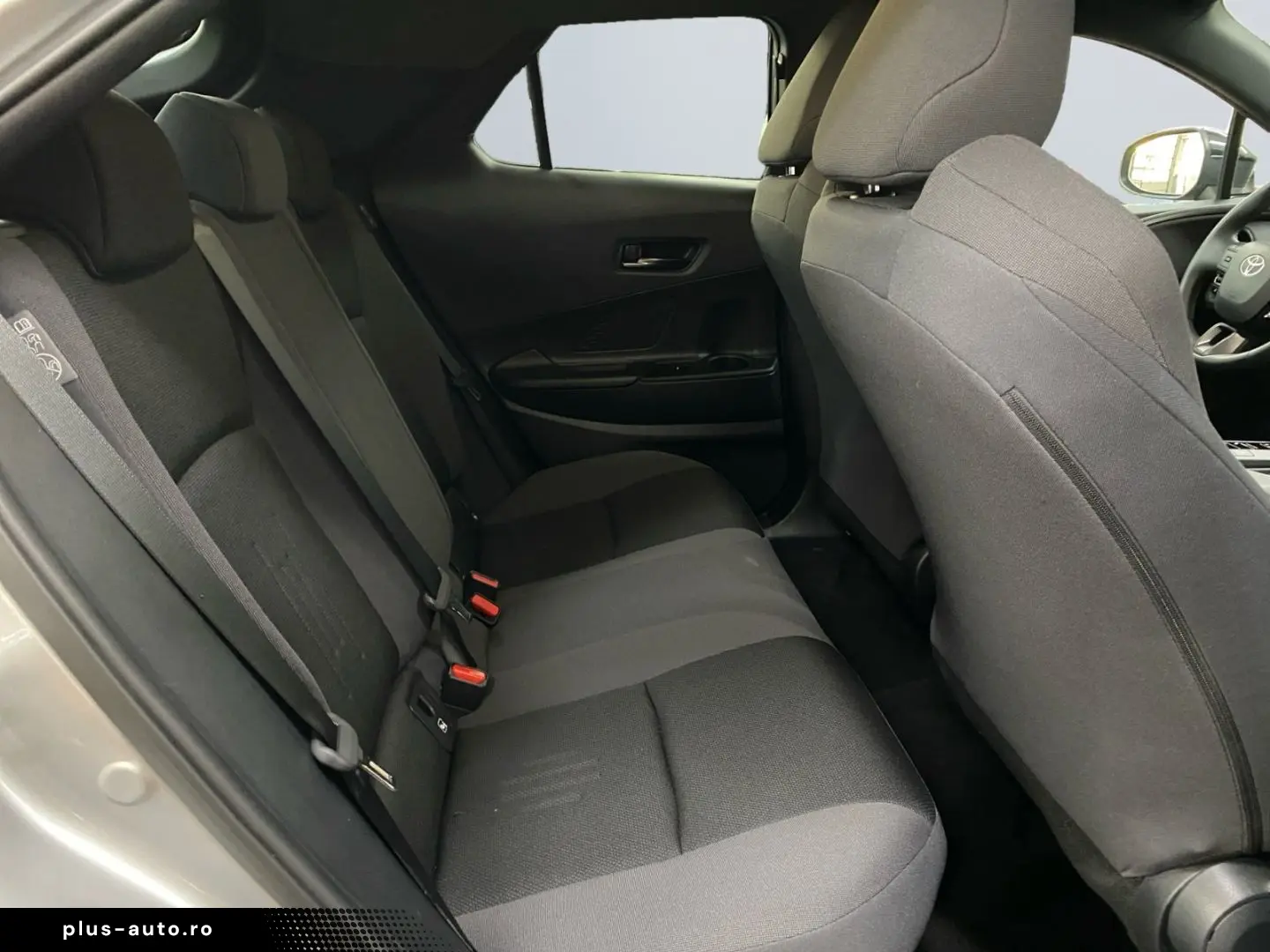 C-HR 1.8 Hybrid Team D  LED ACC CAM Navi PDC SHZ