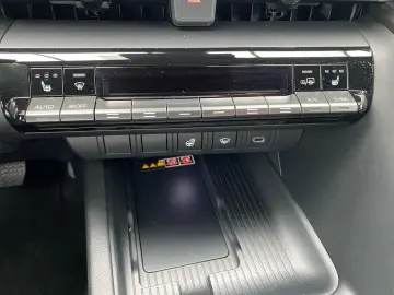 C-HR 1.8 Hybrid Team D  LED ACC el Heck CAM SHZ