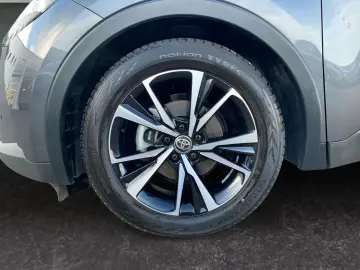 C-HR 1.8 Hybrid Team D  LED el Heck ACC CAM SHZ