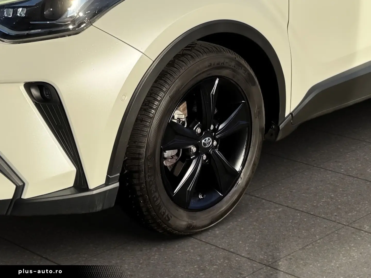 C-HR 2.0 Lounge Kam. KlimaA LED Leder PDC SHZ LM