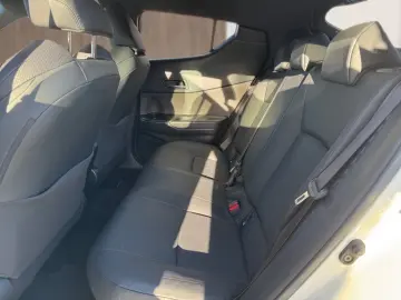 C-HR 2.0 Lounge Kam. KlimaA LED Leder PDC SHZ LM