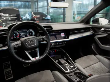 Audi A3 Limousine 35 TFSI Mild Hybrid S-Line